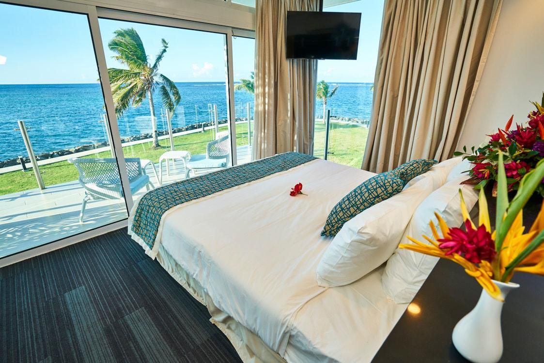 Ocean View - 1 King Bed