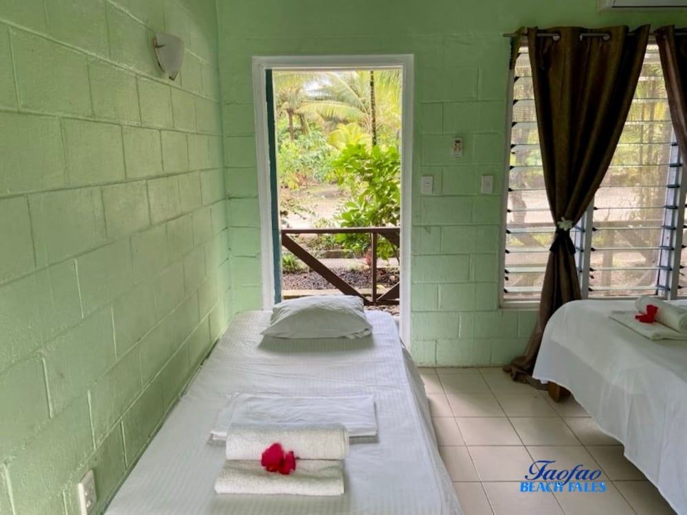 Faofao Beach Fales Basic Room, 1 Bedroom (with Air Conditioning) 5