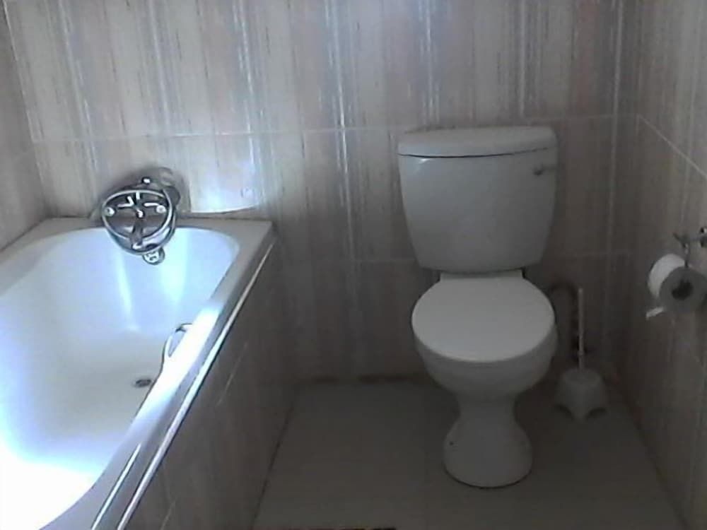 Royal Olympia Lodges and Safaris Standard Double Room 7