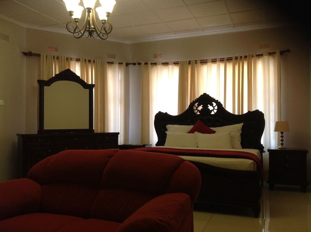 Cypress Executive lodge Deluxe Room, 1 King Bed 2