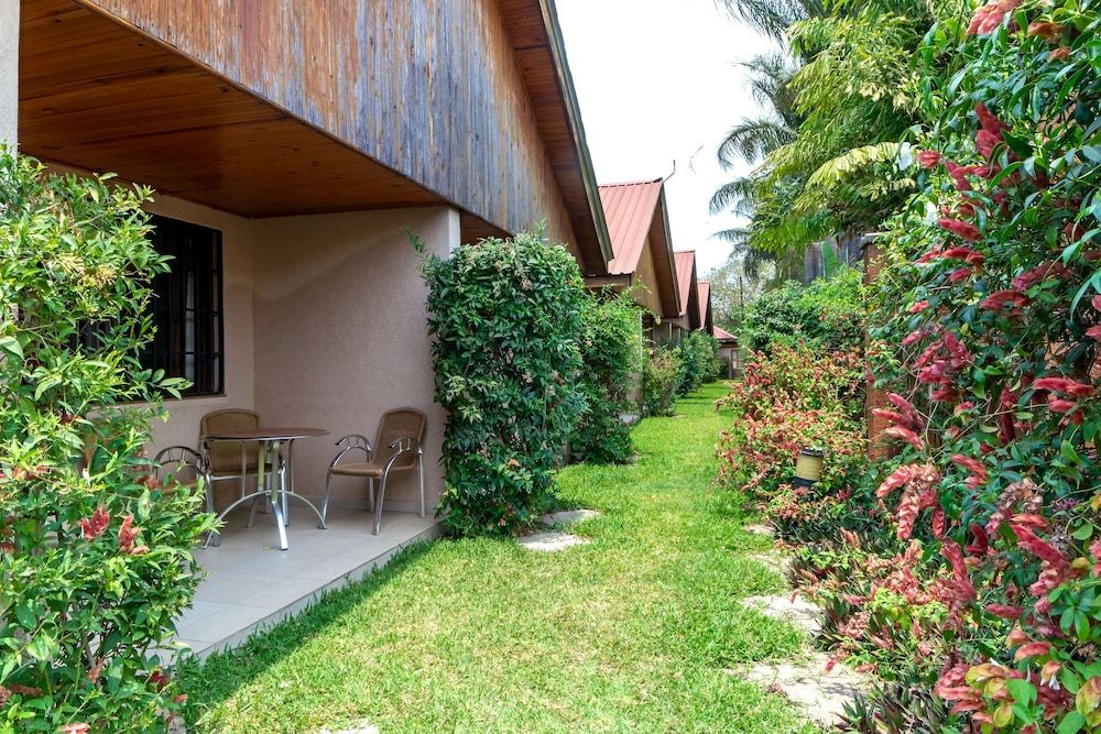 Shakespeare Court Executive Apartment, 2 Bedrooms 6