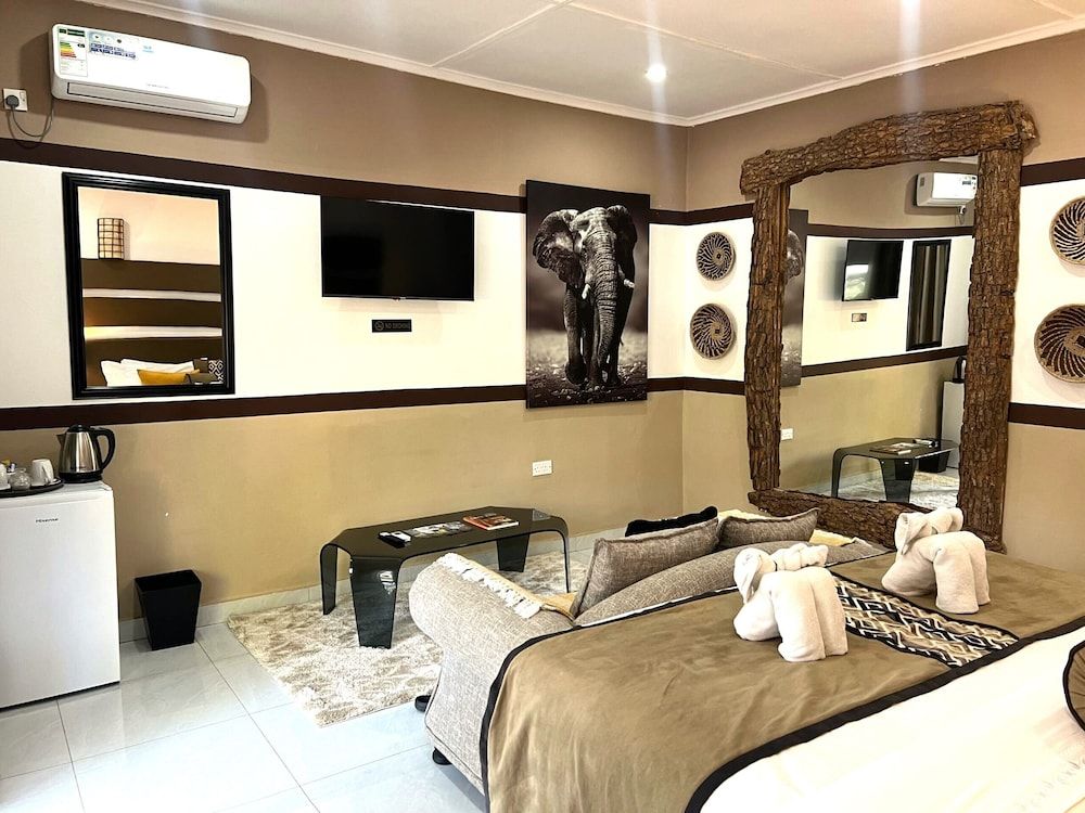 Ngoma Zanga Lodge Executive Double Room, 1 King Bed, Poolside 3