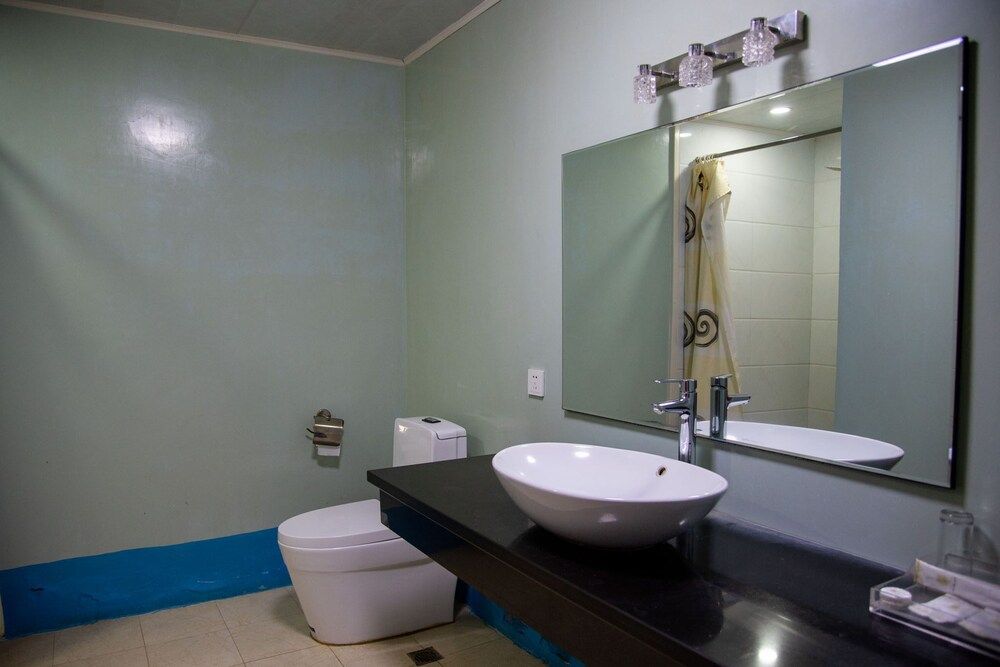 Oriental Swan Hotel Livingstone Double Room 5