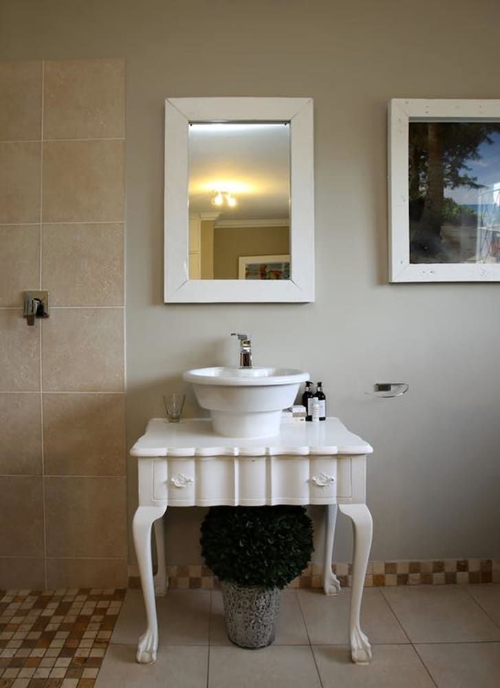 Willow Lodge Single Room 5