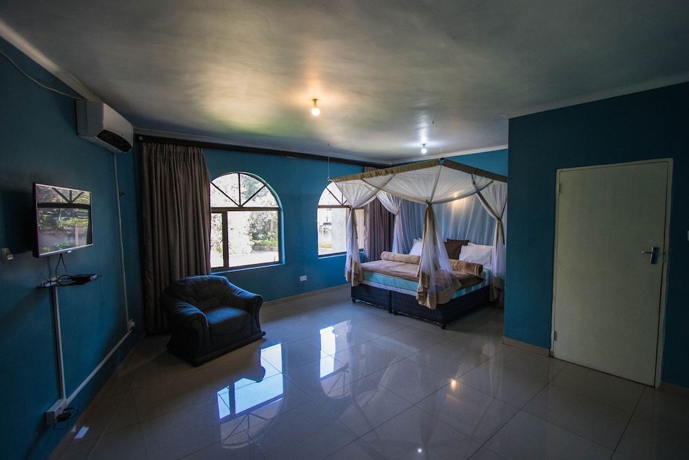 undefined The View Lodge 3