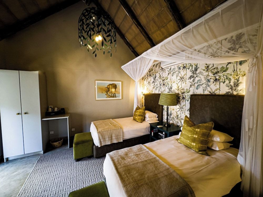 Shearwater Explorers Village Deluxe Room, 2 Twin Beds 2