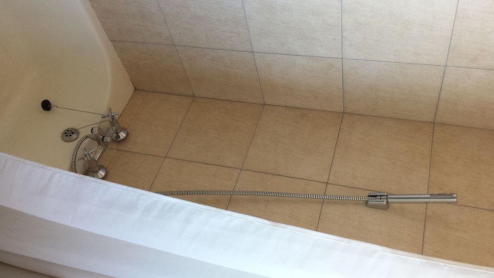 Bulawayo Central Lodge Executive Room 4