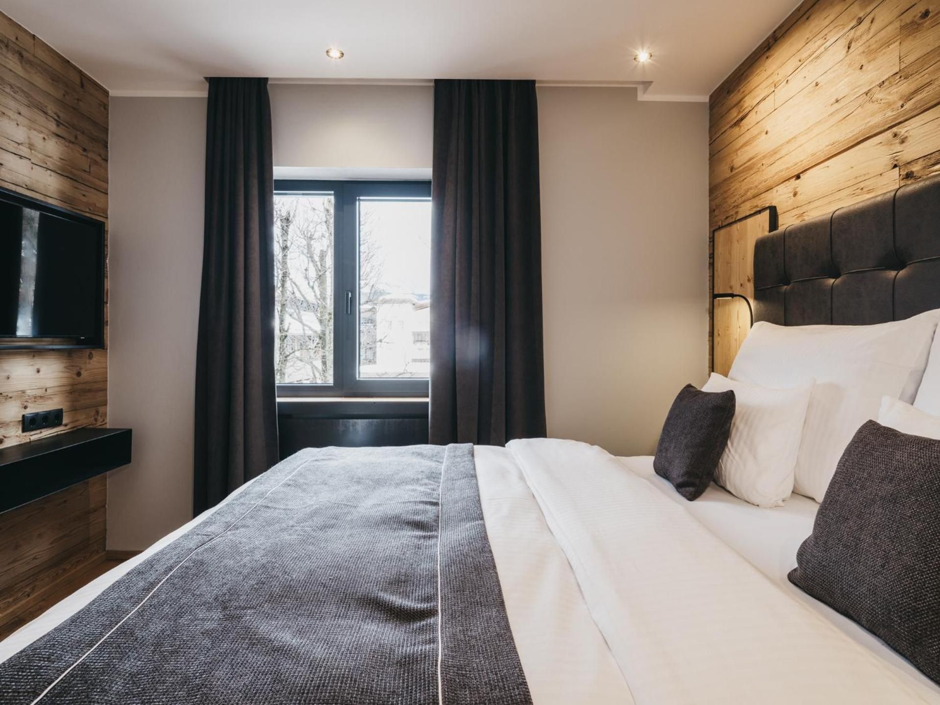 VAYA Seefeld Standard Room 3
