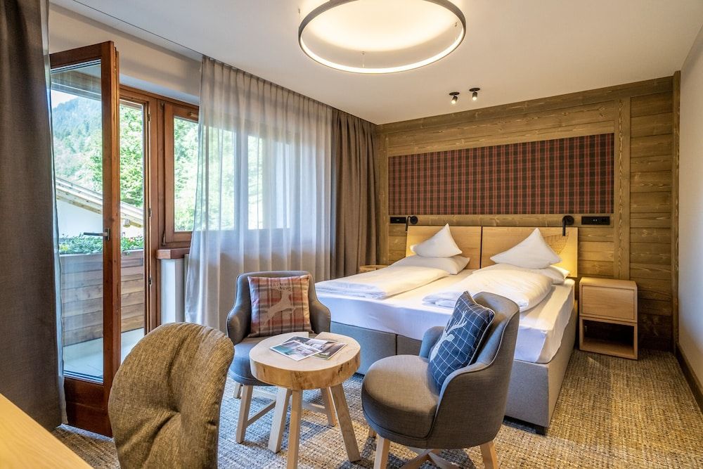 Classic Double Room (Junior)