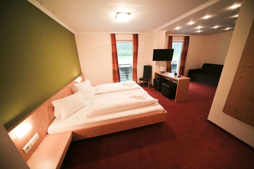 Superior Double Room, Balcony