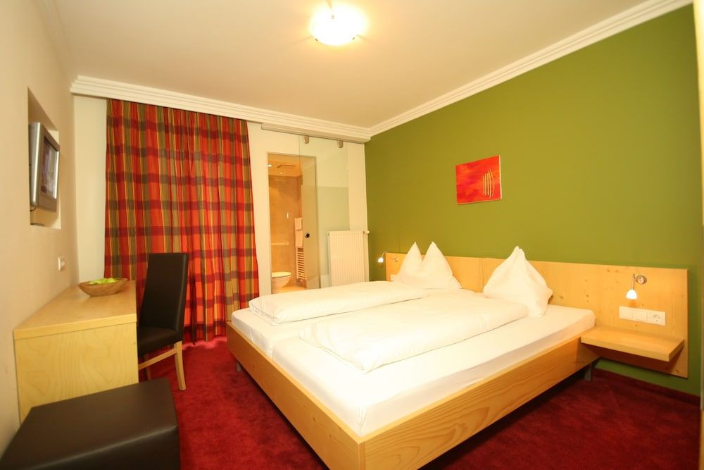 Standard Double Room, Balcony