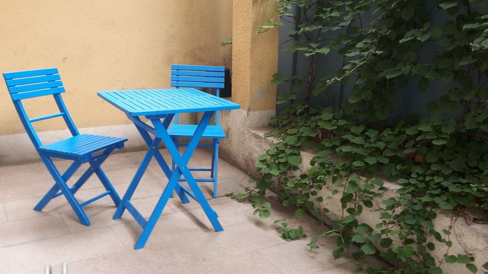 undefined Gabrieles Apartment 5