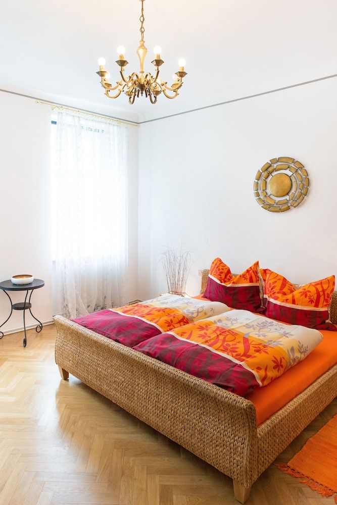 undefined Gabrieles Apartment 8