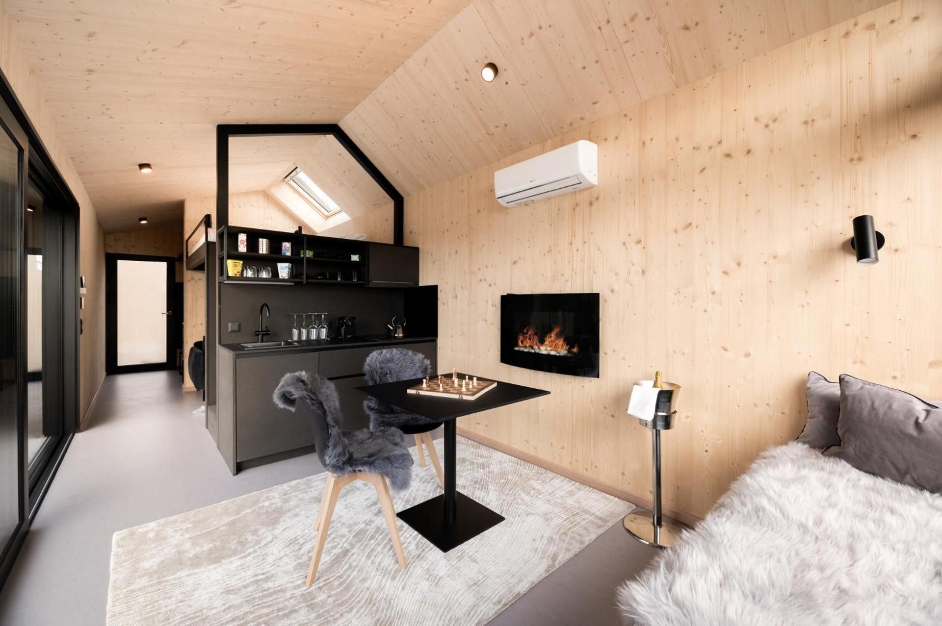 Superior Chalet