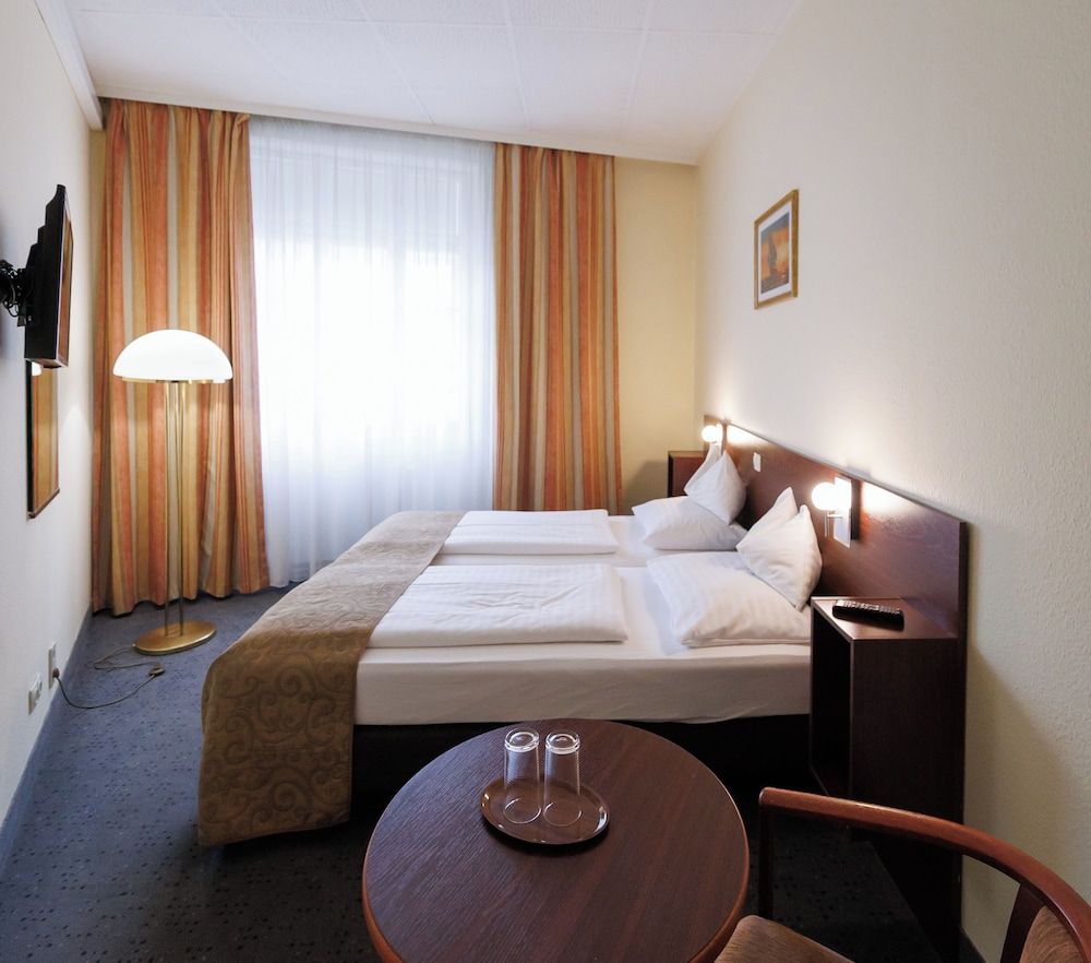 undefined Continental Hotel-Pension