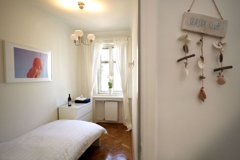 Opera City Center Apartments Comfort Apartment, 2 Bedrooms, Kitchen, Corner (Santorin) 5