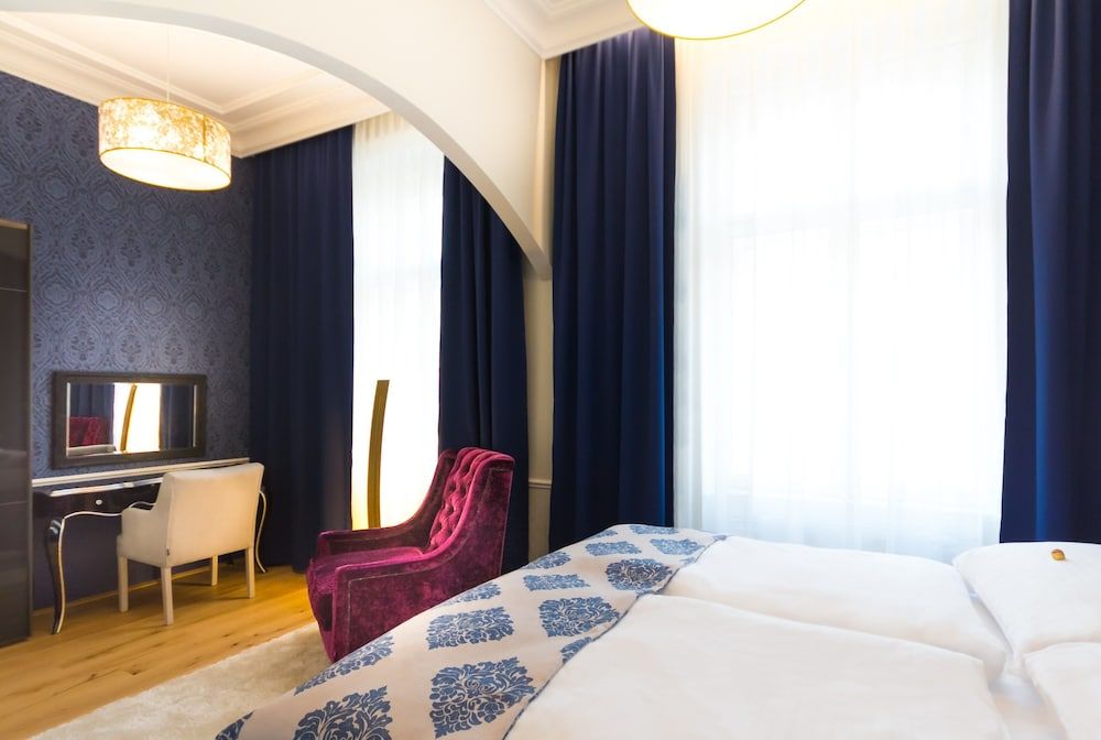 Abieshomes Serviced Apartments - Votivpark Executive Apartment 4