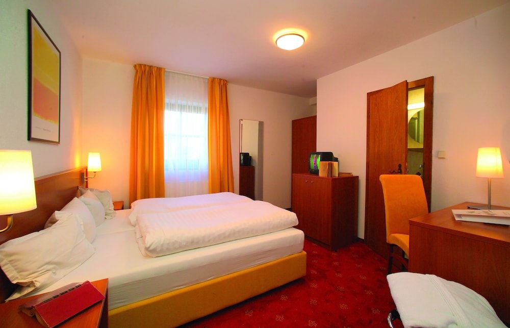 Standard Double Room Single Use