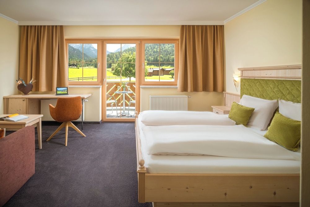 Superior Double Room, Balcony