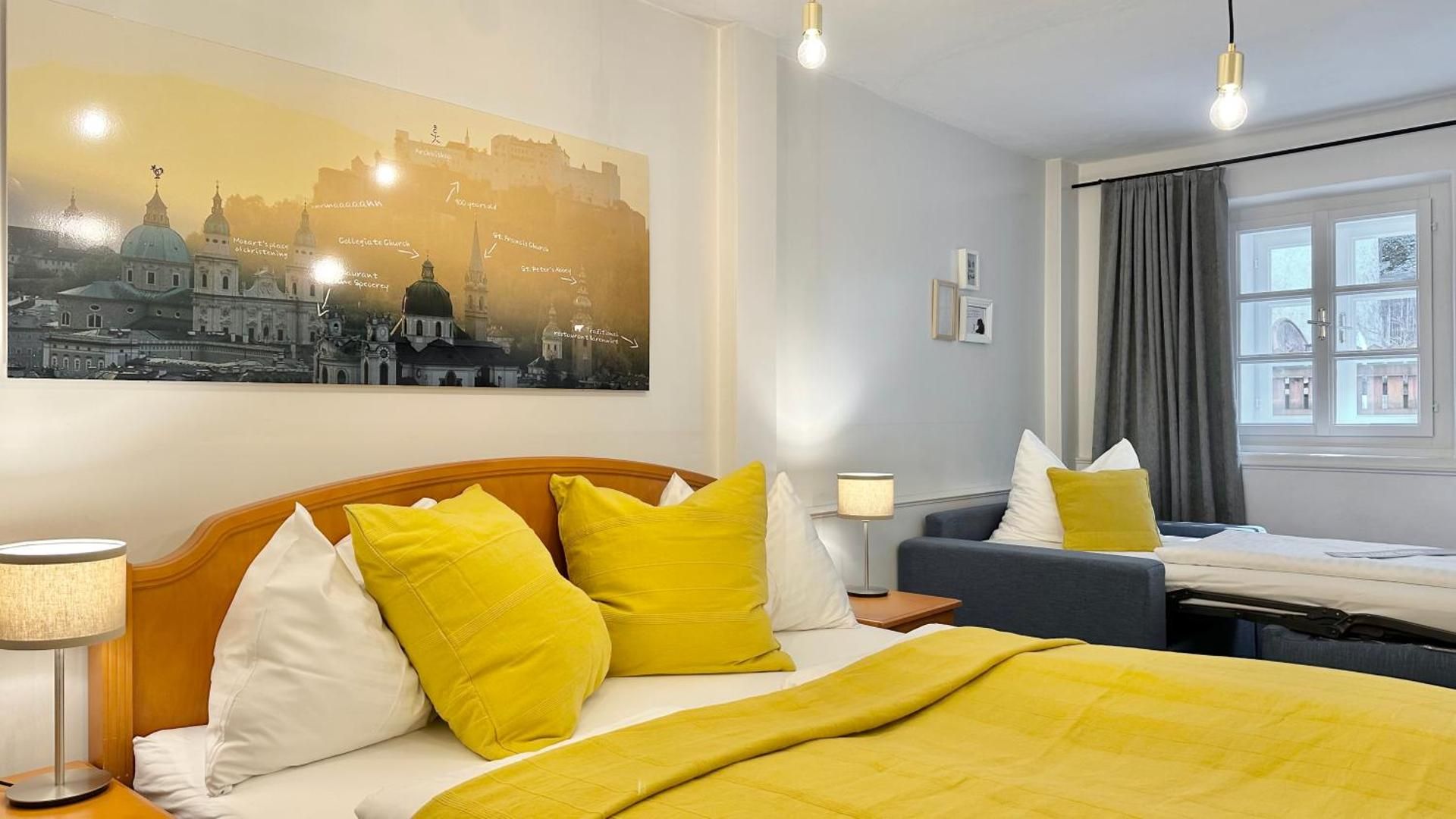 Triple Room with Garden View