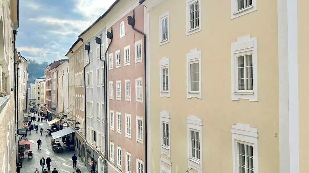 undefined Hotel Krone 1512 3