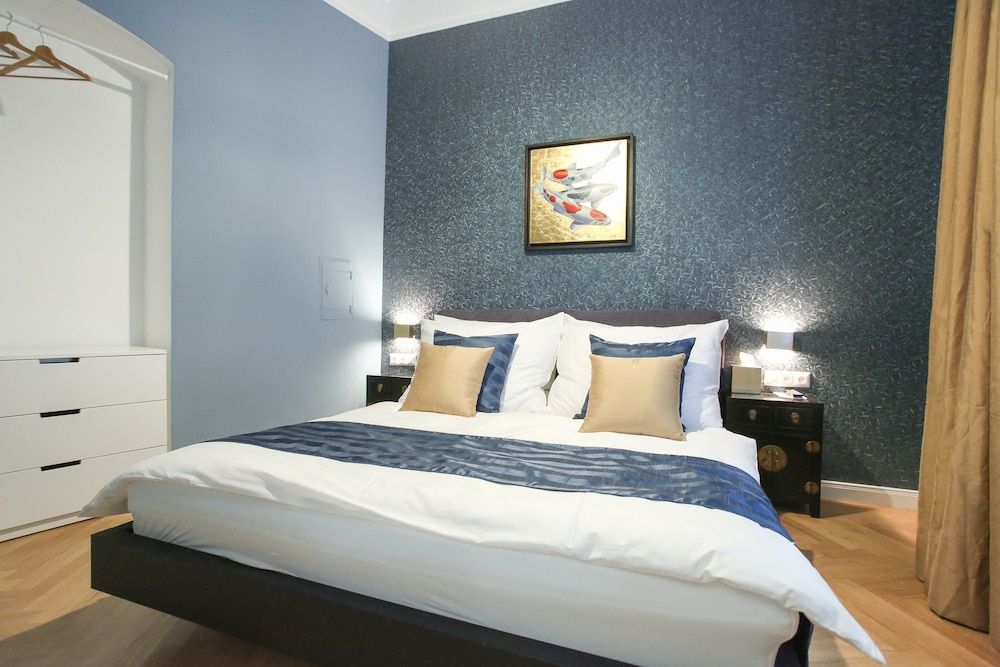 Pink Grapefruit City Condo Deluxe Apartment, 1 Bedroom 7