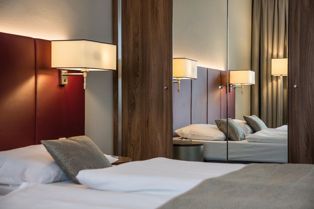 undefined Austria Trend Europa Salzburg 10