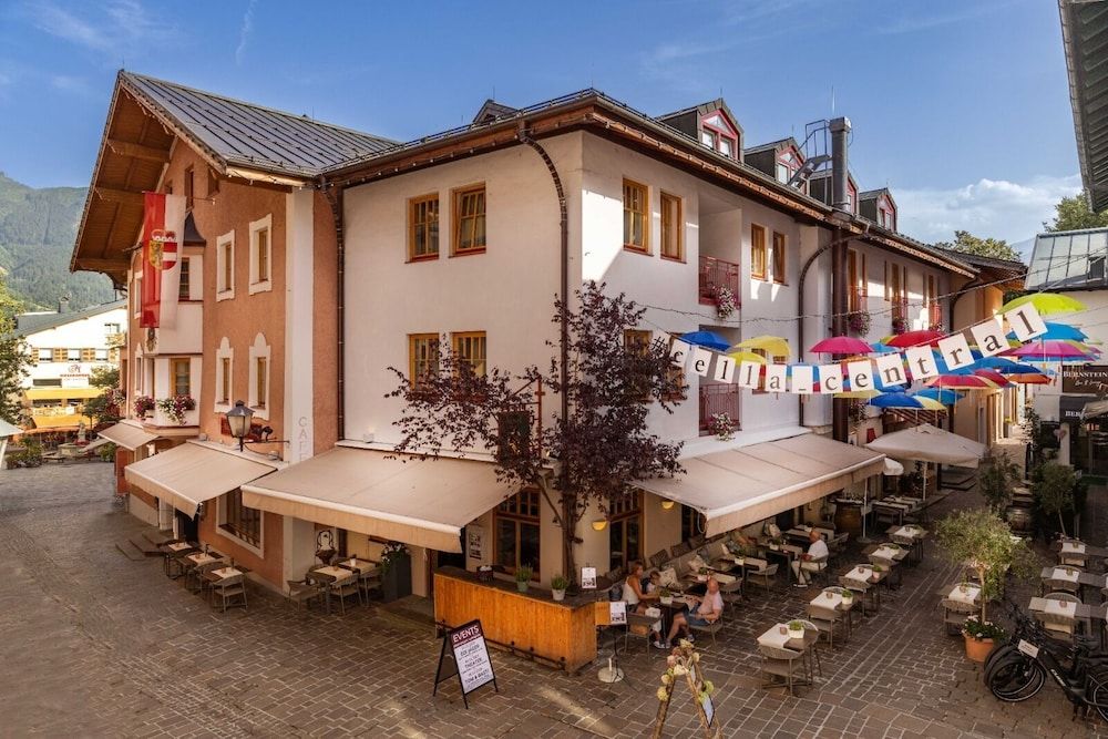 undefined Cella Central Historic Boutique Hotel 7