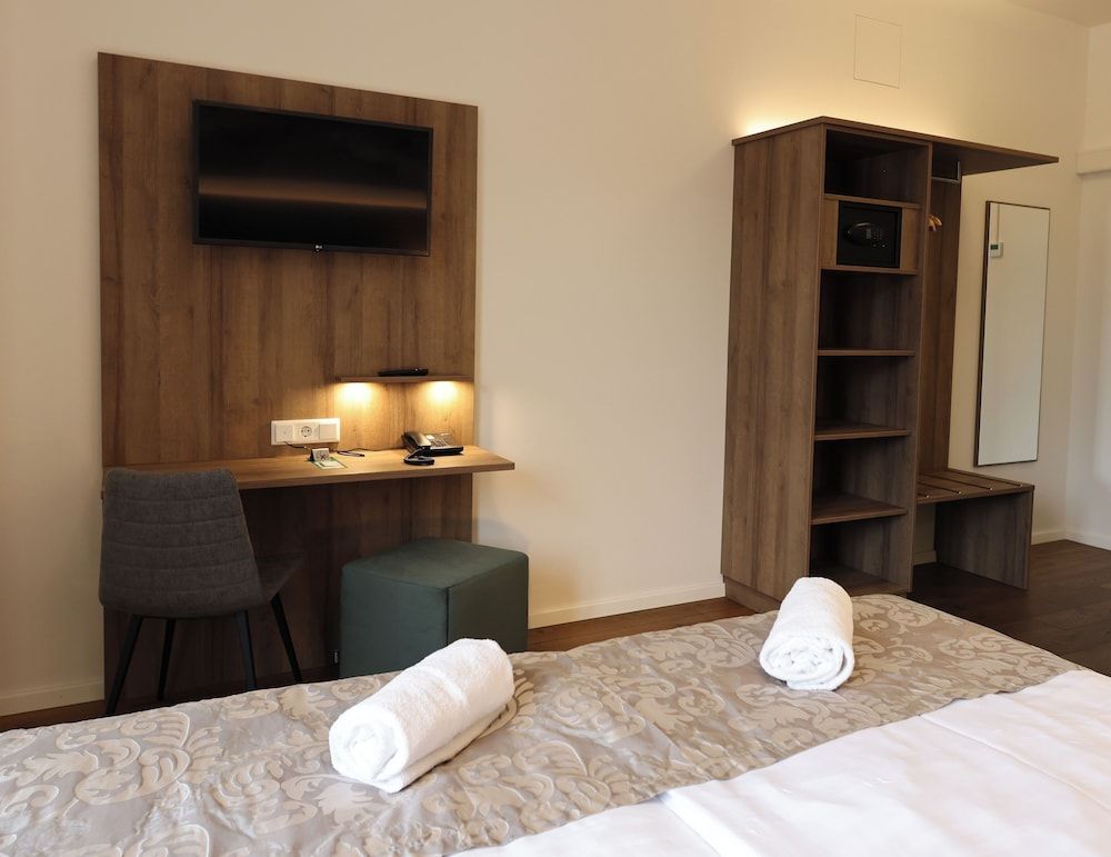 Altstadt Hotel Hofwirt Salzburg Standard Double Room Plus 7