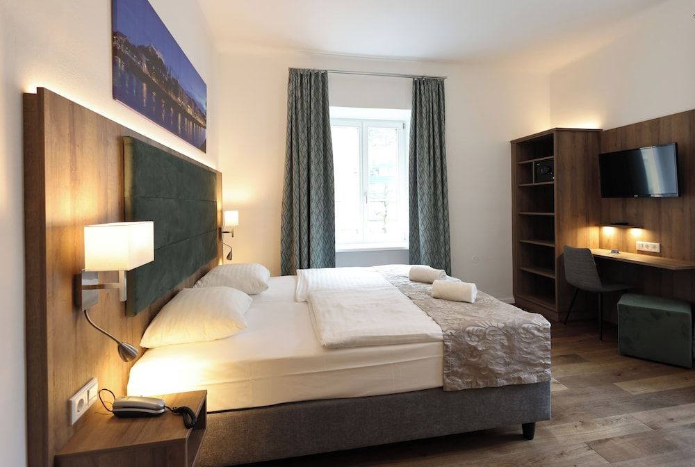 undefined Altstadt Hotel Hofwirt Salzburg 8