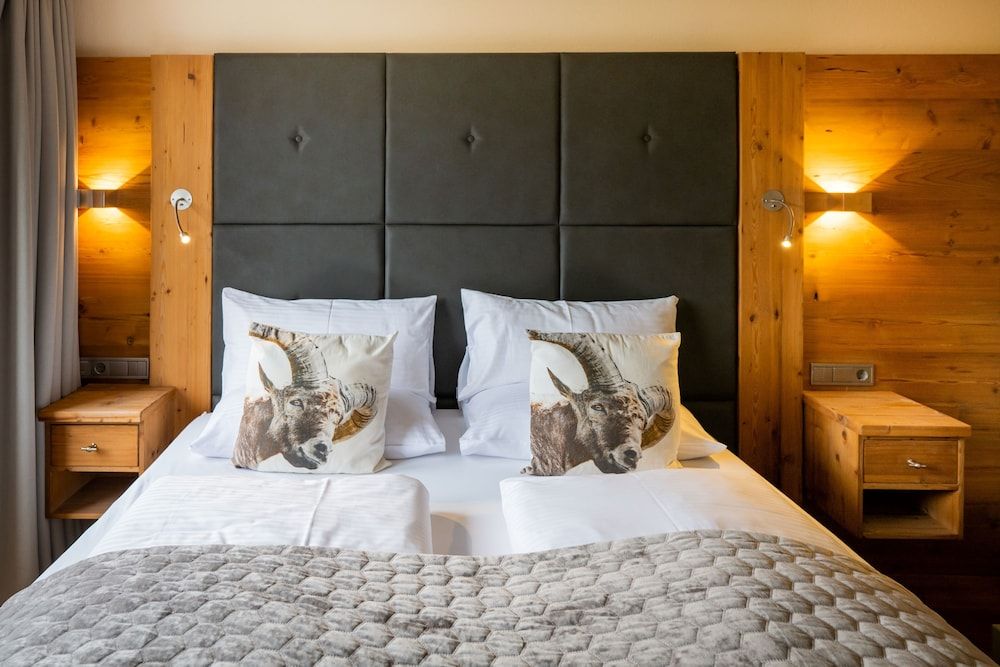 Oasis Princess Bergfrieden Double Room, 1 King Bed 2