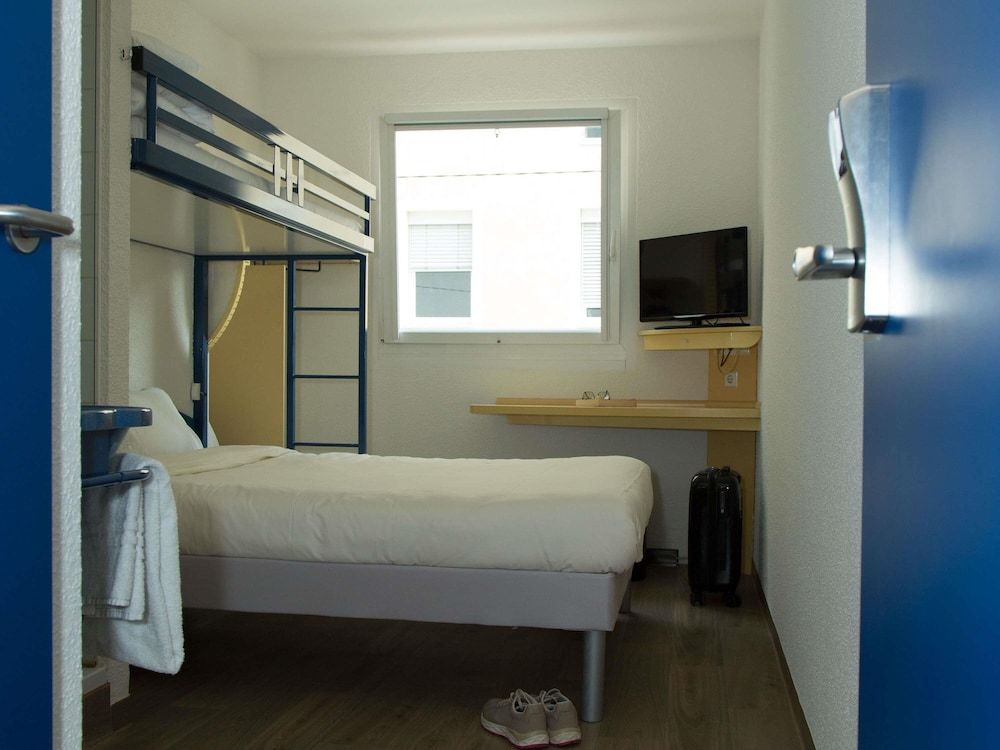 ibis budget Graz City Standard Room, 1 Double Bed 4