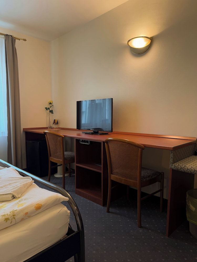 Pension Erlaa Double Room 20