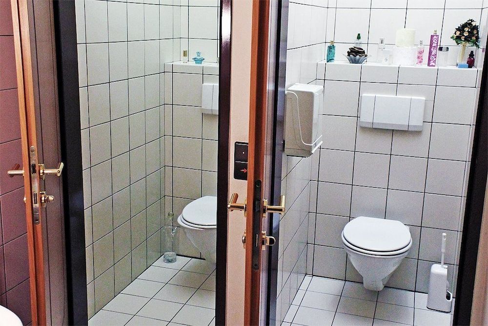 Pension Erlaa Double Room 11