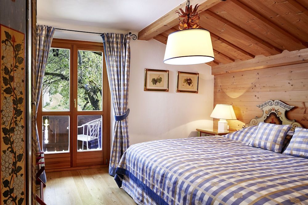 Family Suite, 2 Bedrooms, Mountain View, Mountainside