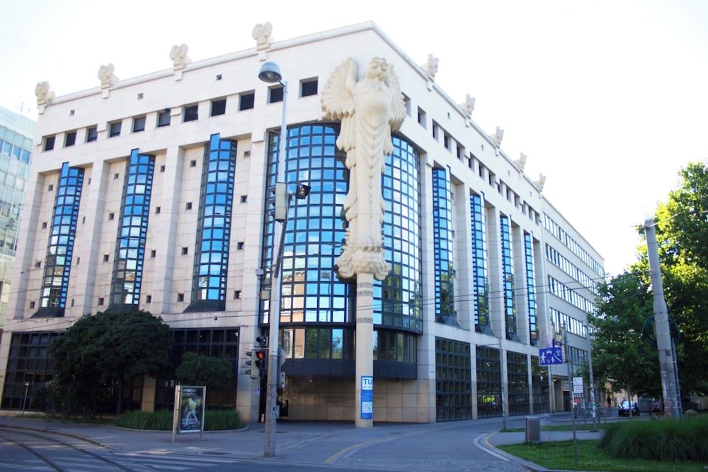 undefined Hotel Drei Kronen Vienna City 10