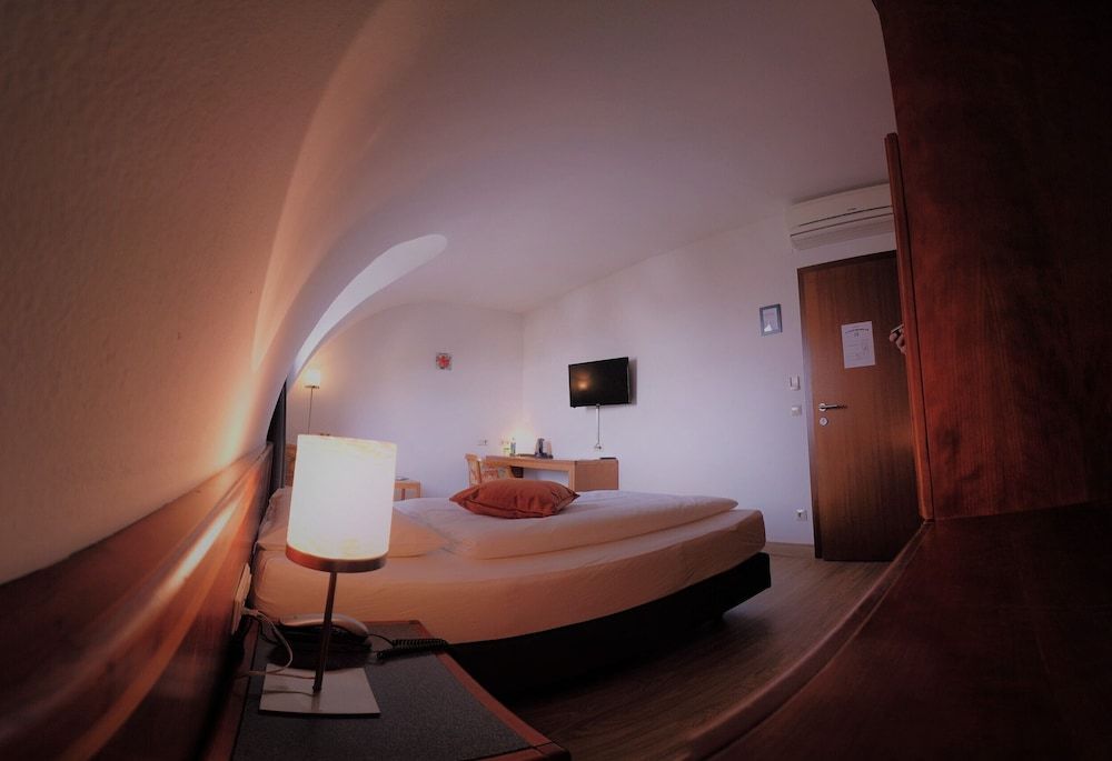 Skycity Hotel Atrigon Single Room 7