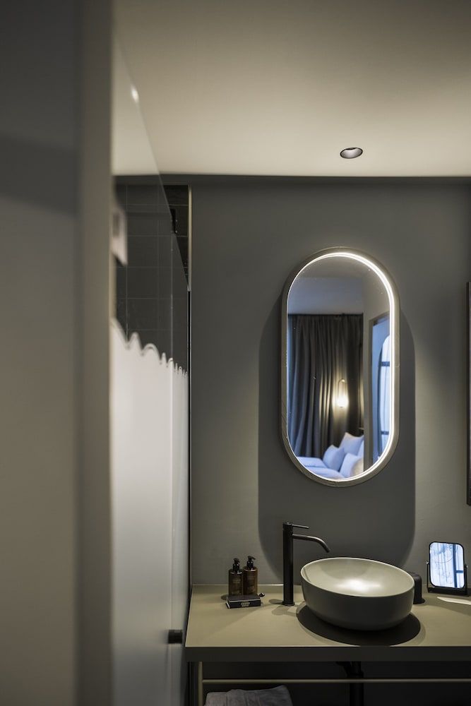 Altstadthotel Weisses Kreuz Medium Double Room 7