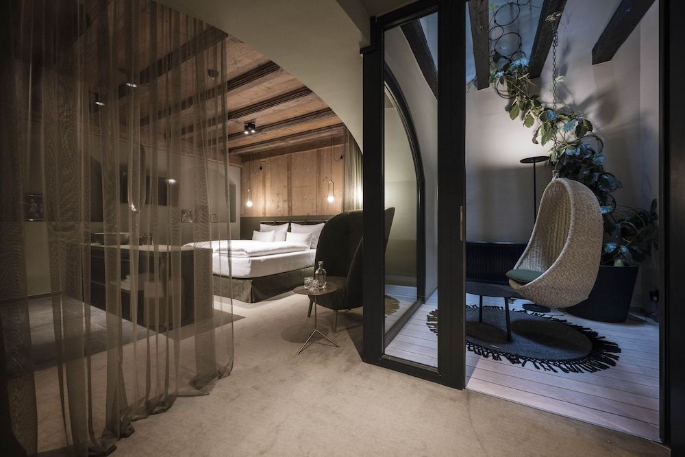 undefined Altstadthotel Weisses Kreuz 3
