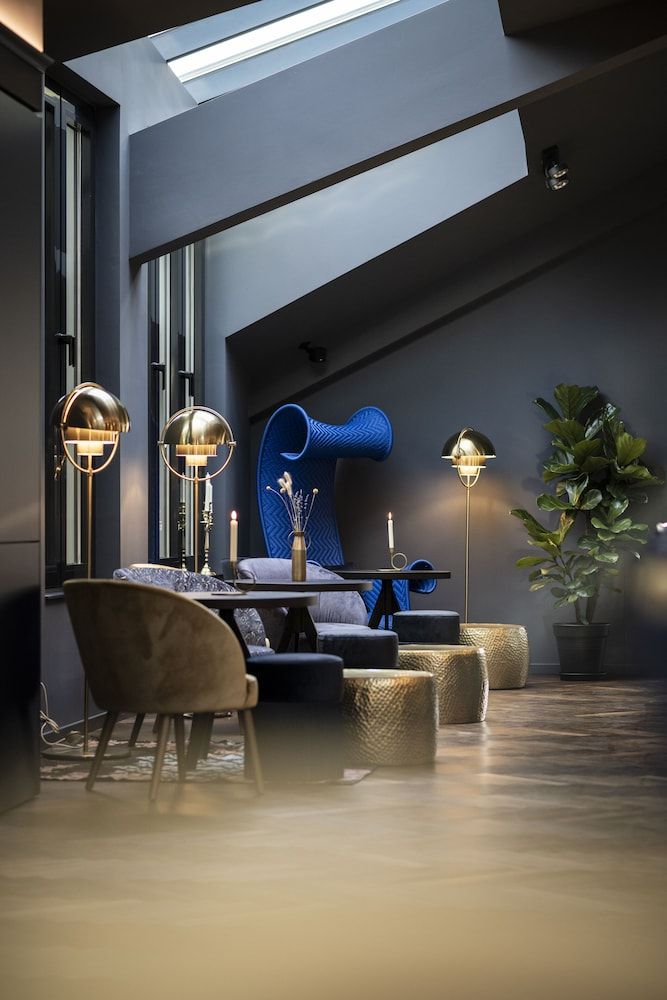 undefined Altstadthotel Weisses Kreuz