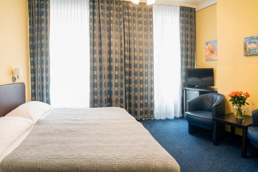 Hotel Bajazzo Double Room 10