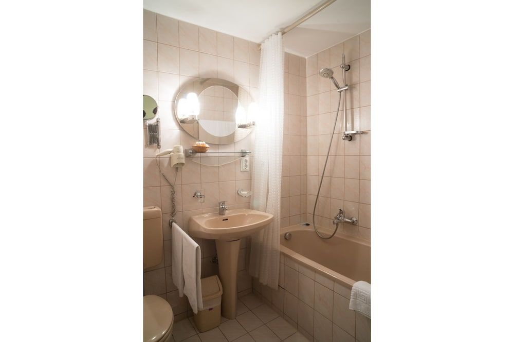 Hotel Bajazzo Double Room 17