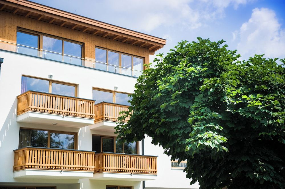 undefined AlpenParks Residence Zell am See 7