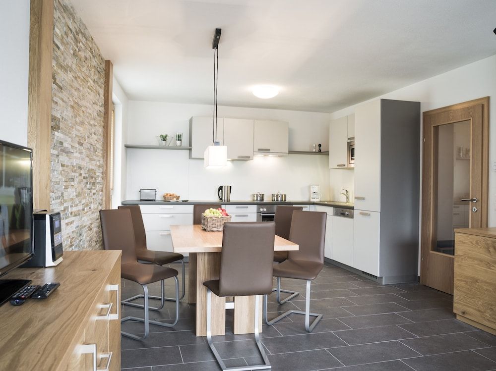 undefined AlpenParks Residence Zell am See 3