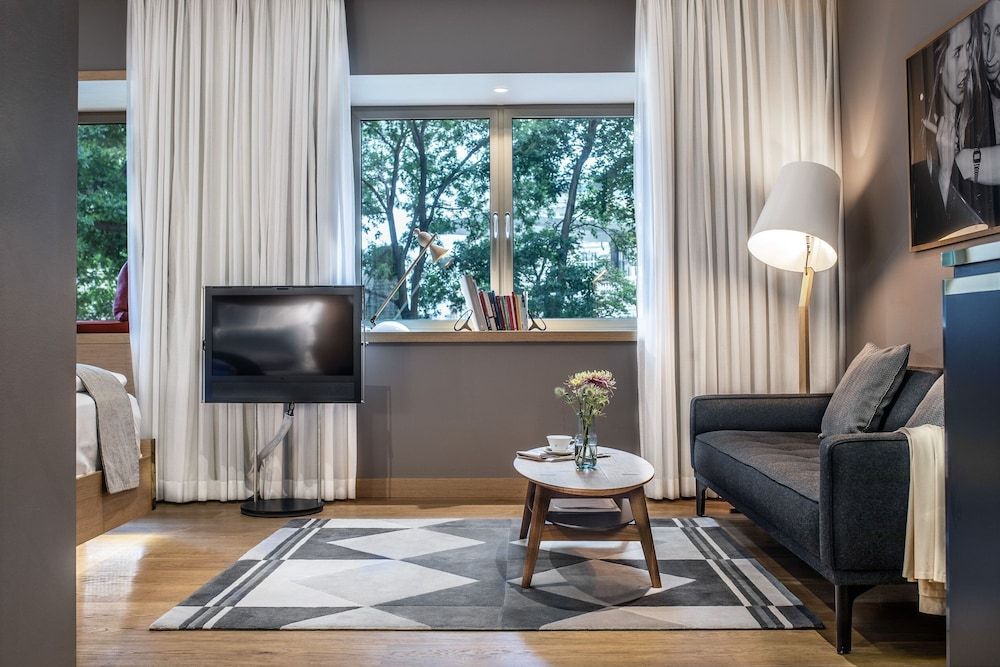 undefined The Guesthouse Vienna 5