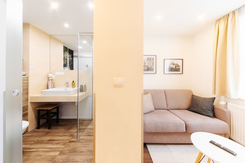 Pension Linder Design Suite, 2 Bedrooms, Ground Floor 5