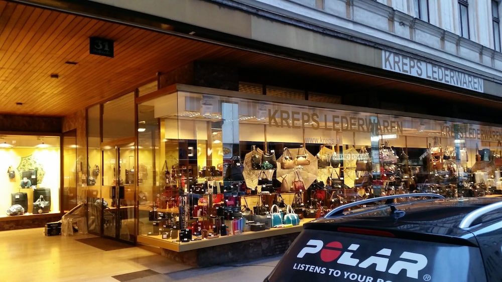 undefined Goldfisch Apartment Central Park 2