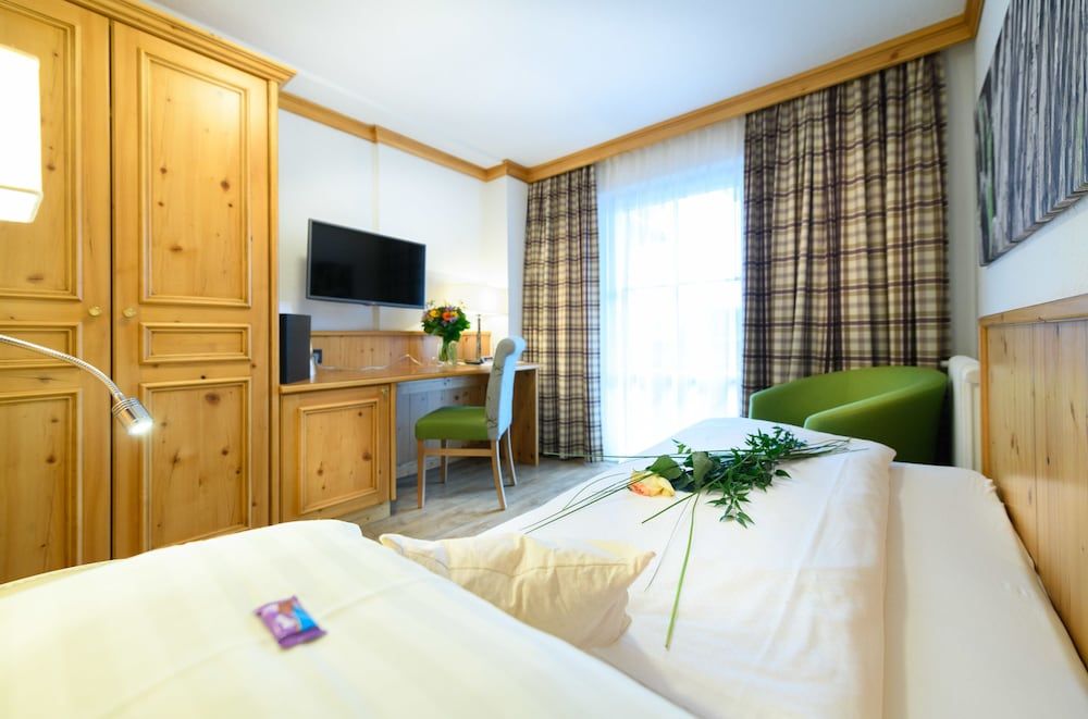Classic Single Room