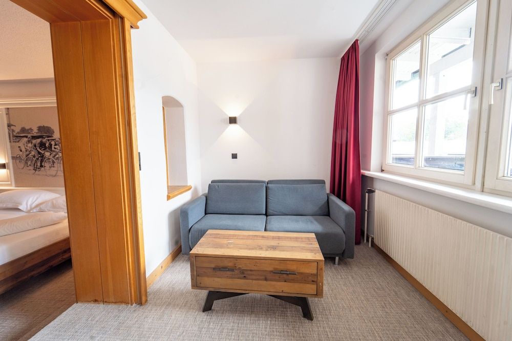 Sporthotel Igls Comfort Double Room 11