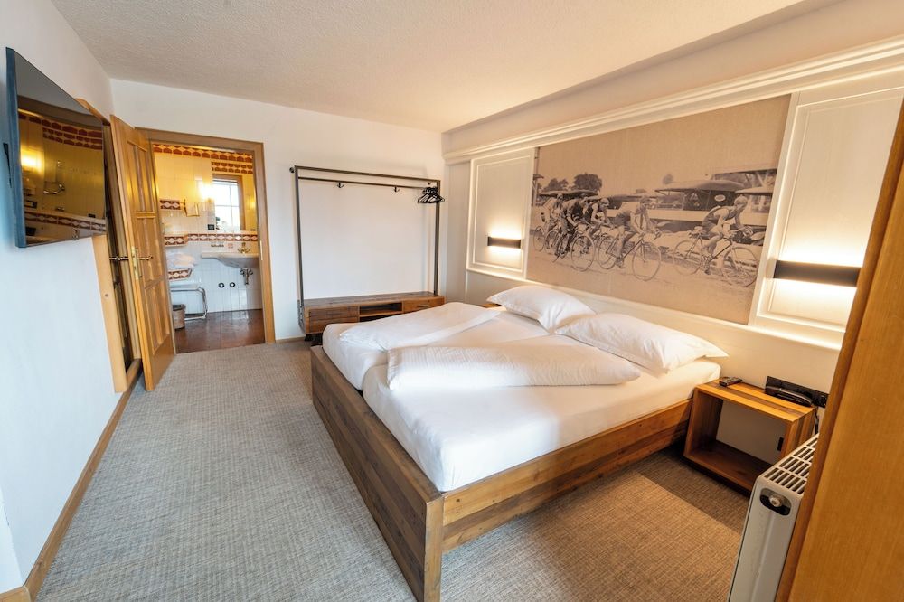 Sporthotel Igls Comfort Double Room 5